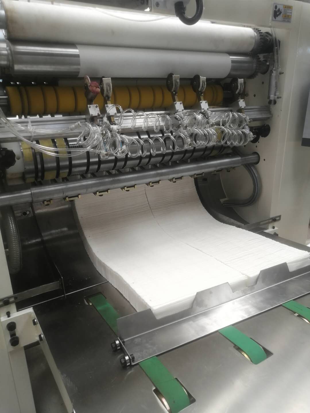 擦手纸折叠机 z折擦手纸机器 全自动擦手纸生产线