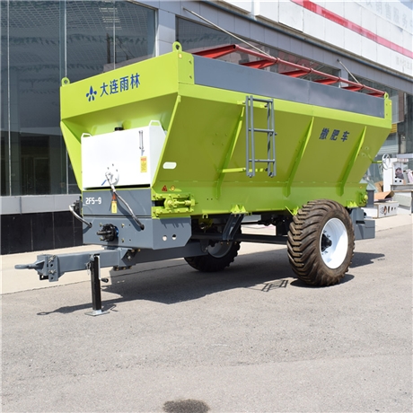大连工厂直供农用撒肥车 大型有机肥撒粪机