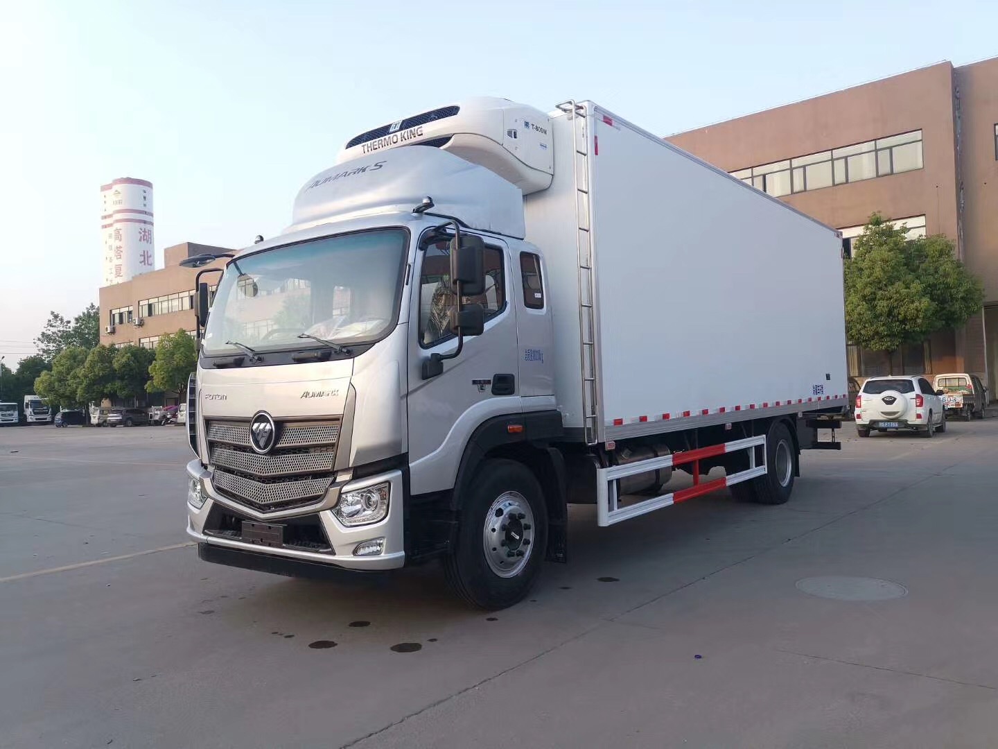 6米8冷藏车福田欧马可冷链车