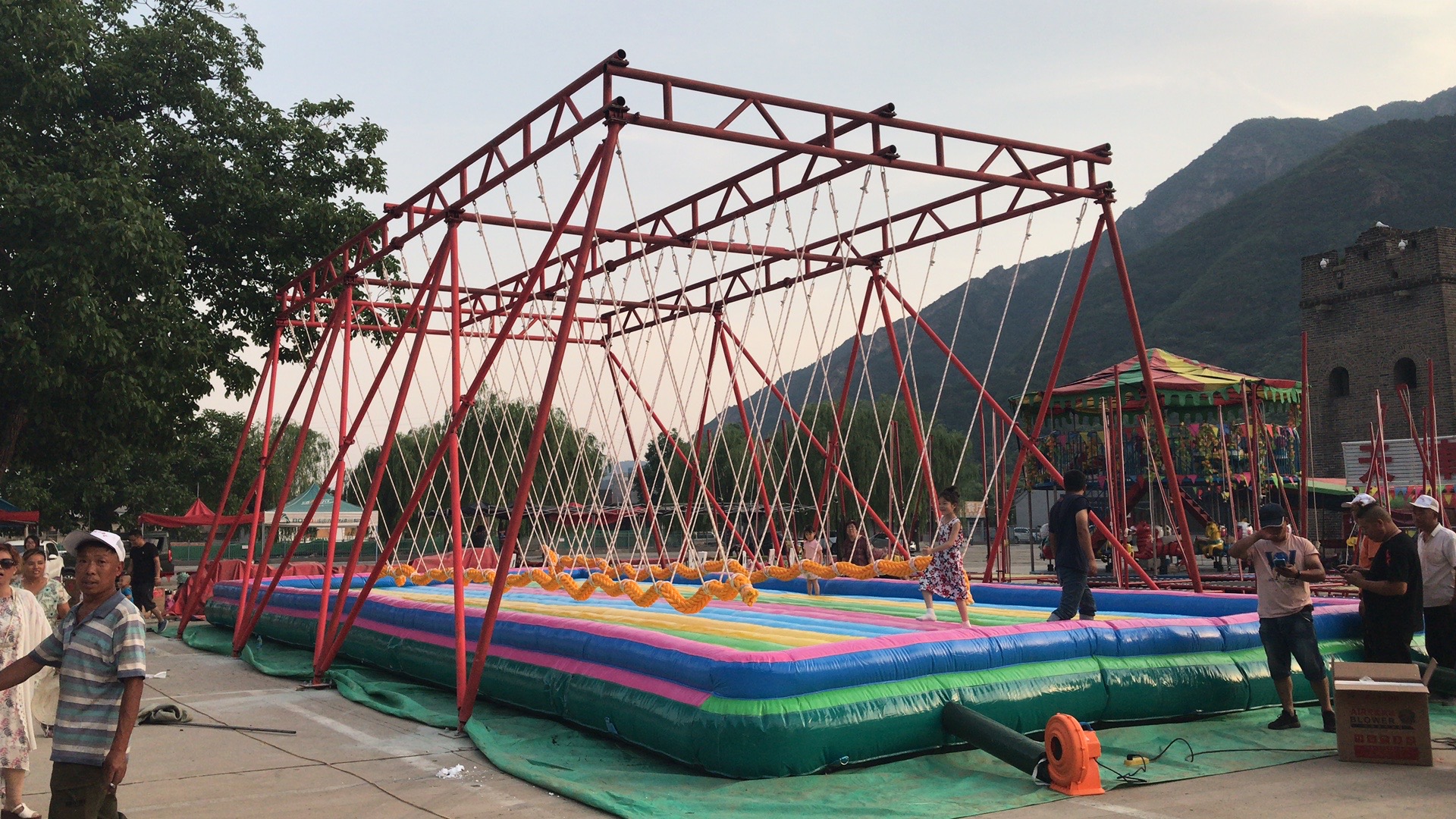 乐童多人网红秋千价格