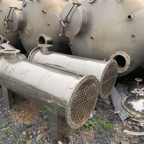 蒸发式冷凝器二手喷淋式冷凝器80平方列管不锈钢冷凝器