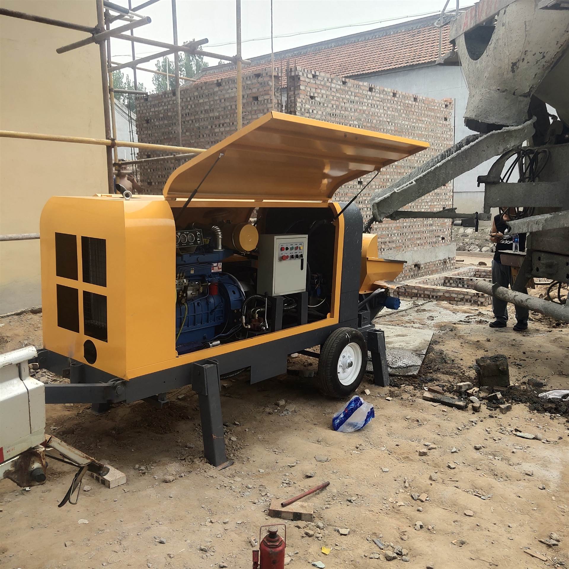 混凝土输送泵二次构造柱二次构造柱泵浇筑泵大小型细石泵