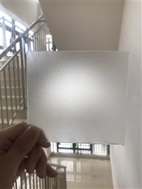 东莞太阳能磨砂玻璃面板加工 AG玻璃厂家 健鸿ag磨砂玻璃批发
