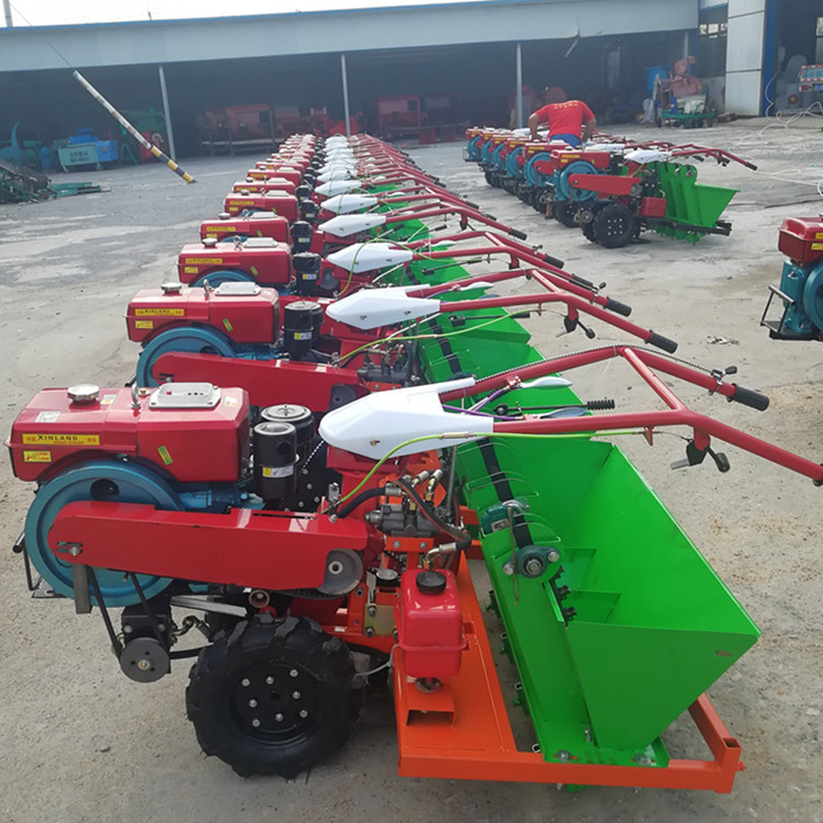 汽油中耕除草机