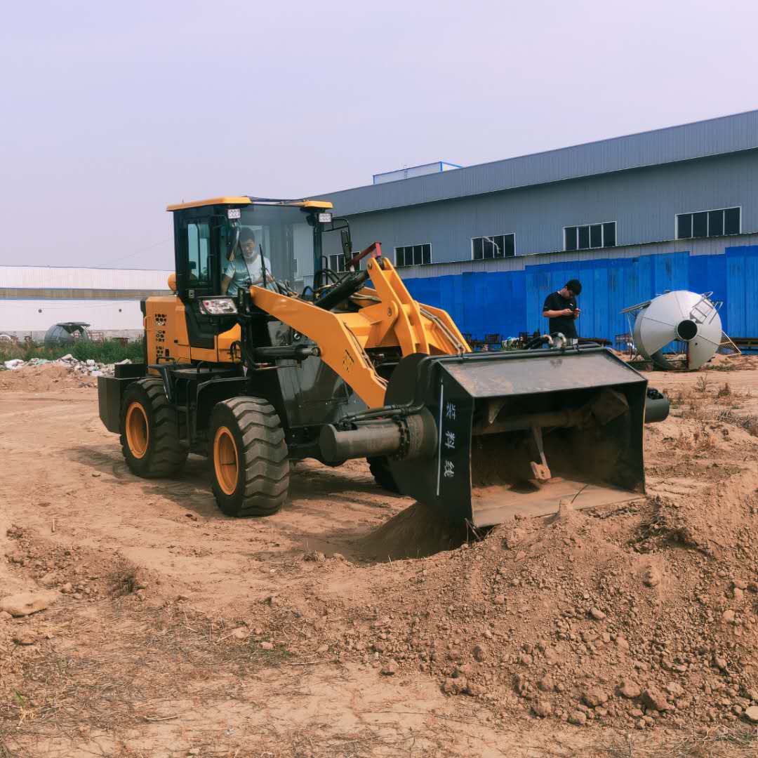 搅拌车 装载车 翻斗车 乡镇修路车