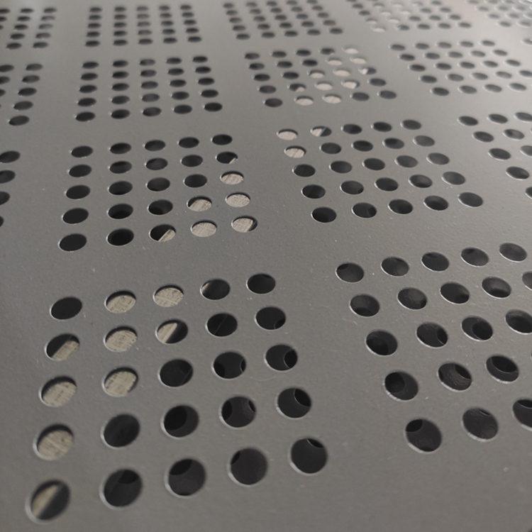 打孔板孔型可定制 天花吊顶冲孔板不锈钢板 江门冲孔板厂家
