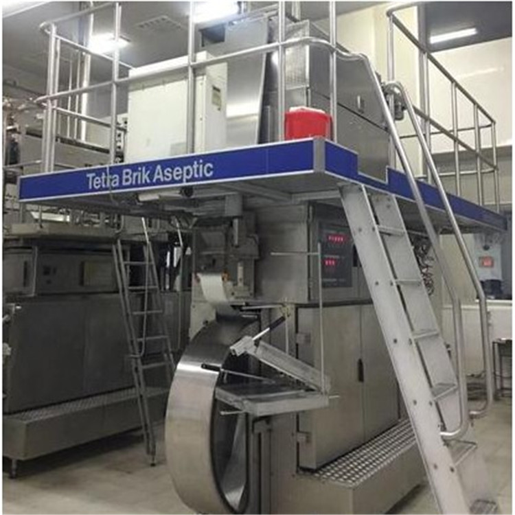 250毫升标准包TBA19 二手利乐灌装机带贴管机