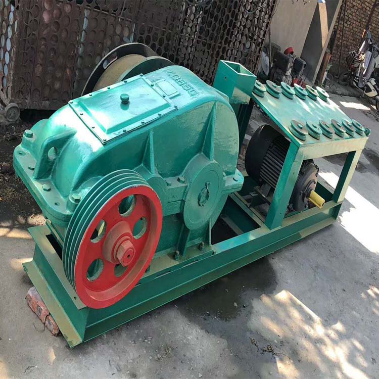 直螺纹钢筋拉丝机滑轮式连罐拉丝机可拉长到1个钢筋拉丝机