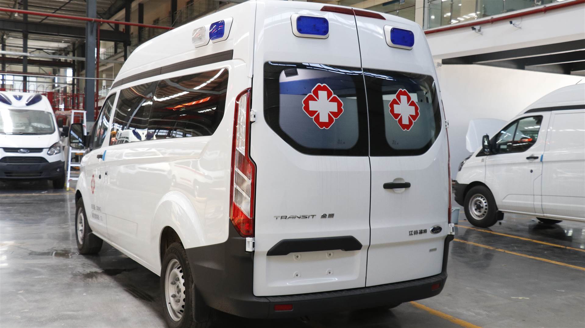 救护车 程力牌 福特v362新全顺 国六汽油监护型 报价