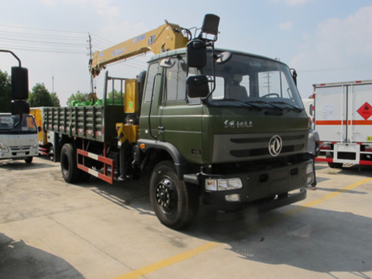 抓地力强的摩托轮胎 b_677965202008120655532430.jpg