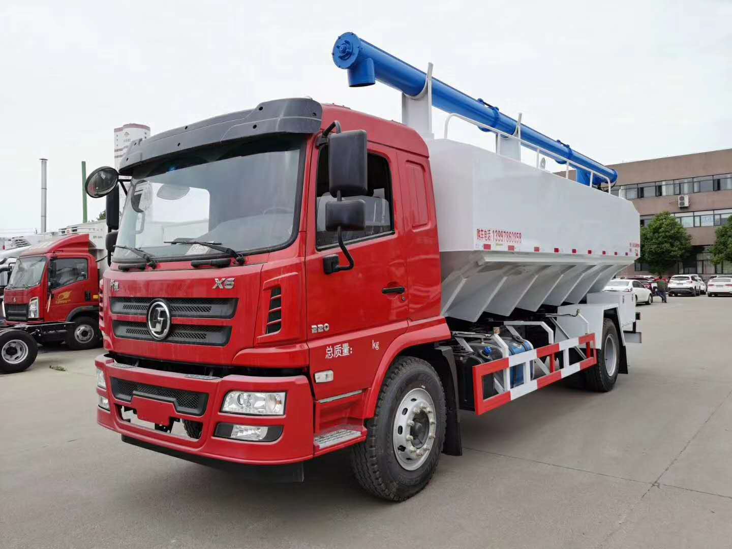 猪饲料车资料 散装饲料车 柳汽20吨散装饲料车 厂家直销质量保证