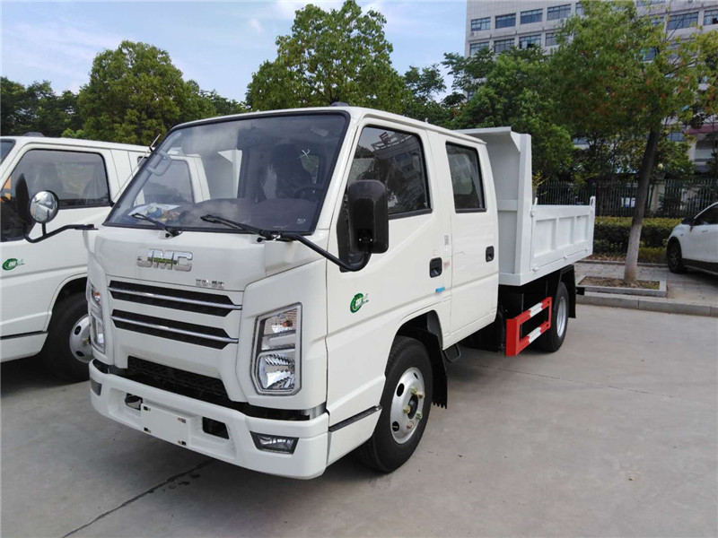 四川遂宁公路养护车江铃双排座自卸车不超重好上牌