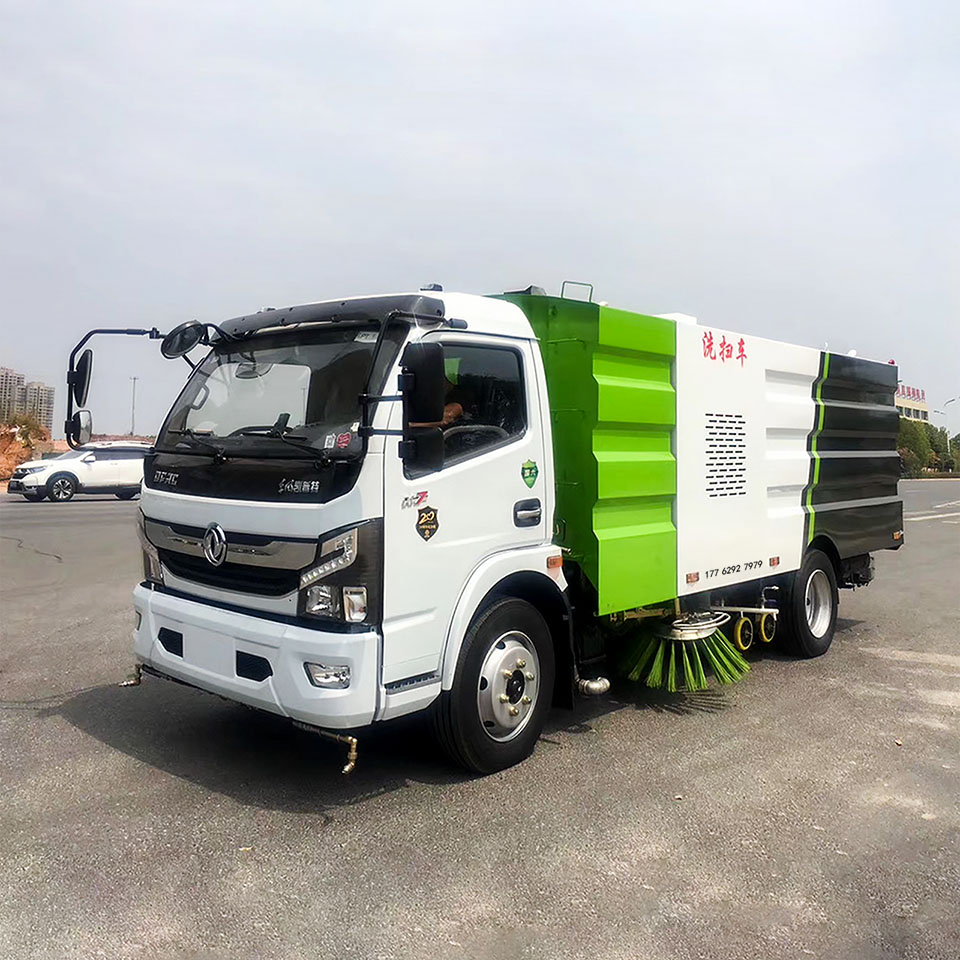 22方东风天龙洗扫车