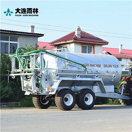 大连雨林批发30立方沼液抛洒车