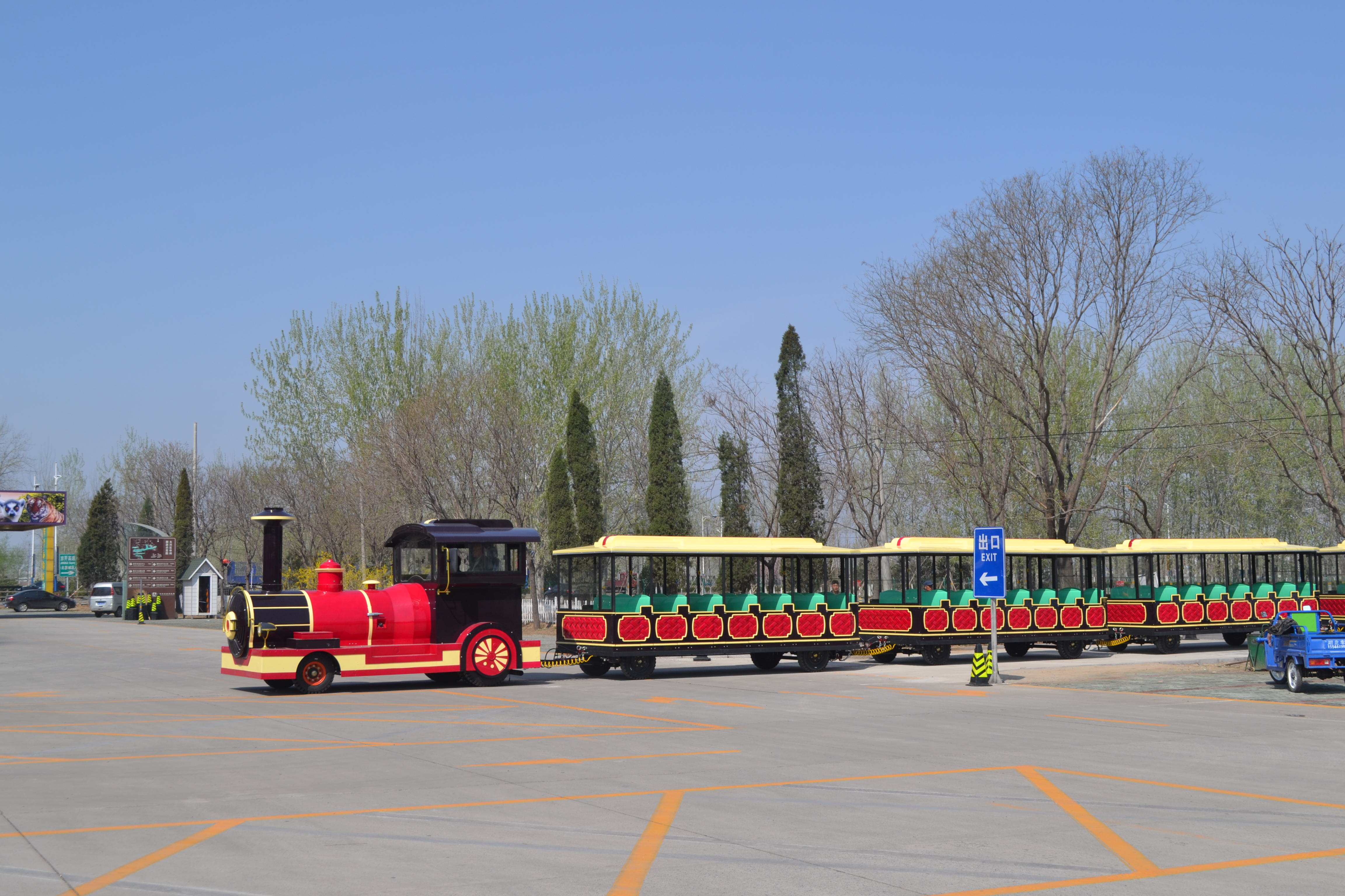 旅游景区观光火车游览观光火车轨道小火车游乐设备