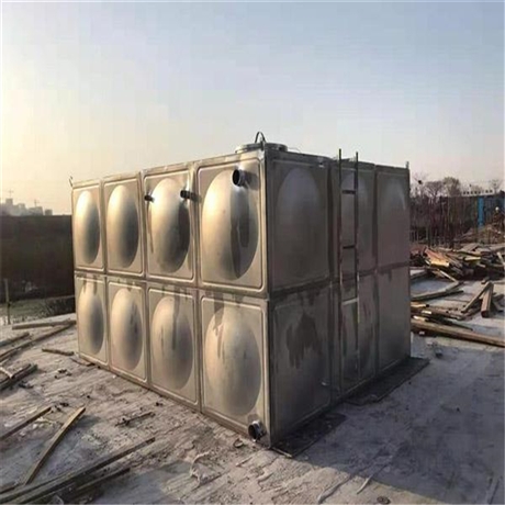君如保温不锈钢储水箱1立方现场焊接批发定做