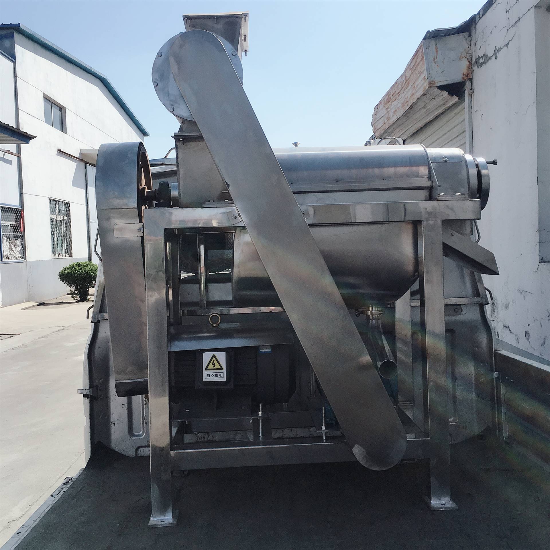 果蔬压榨机 大型螺旋榨汁机 出汁率多 果蔬破碎螺旋榨汁机