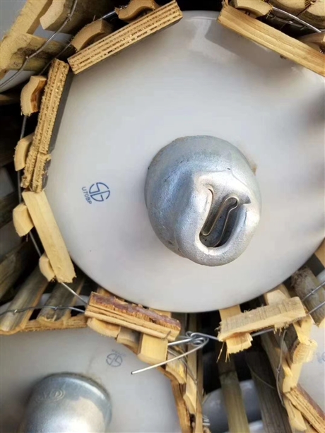 电力金具绝缘子