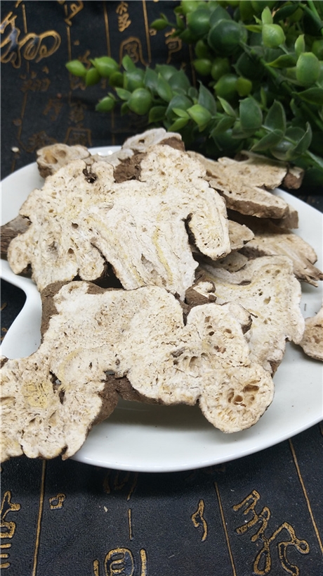 中药材白术的产地  中药材白术价格