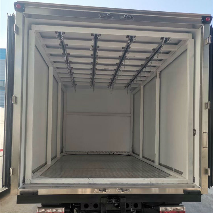 新做冷藏车车厢厂家专做冷藏车箱子货箱冷藏车生产工厂