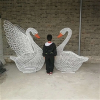 铁艺天鹅雕塑，钢筋编织网格天鹅雕塑