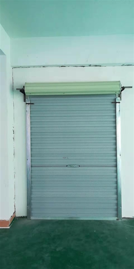 鳳崗專修電動卷閘門安裝玻璃門