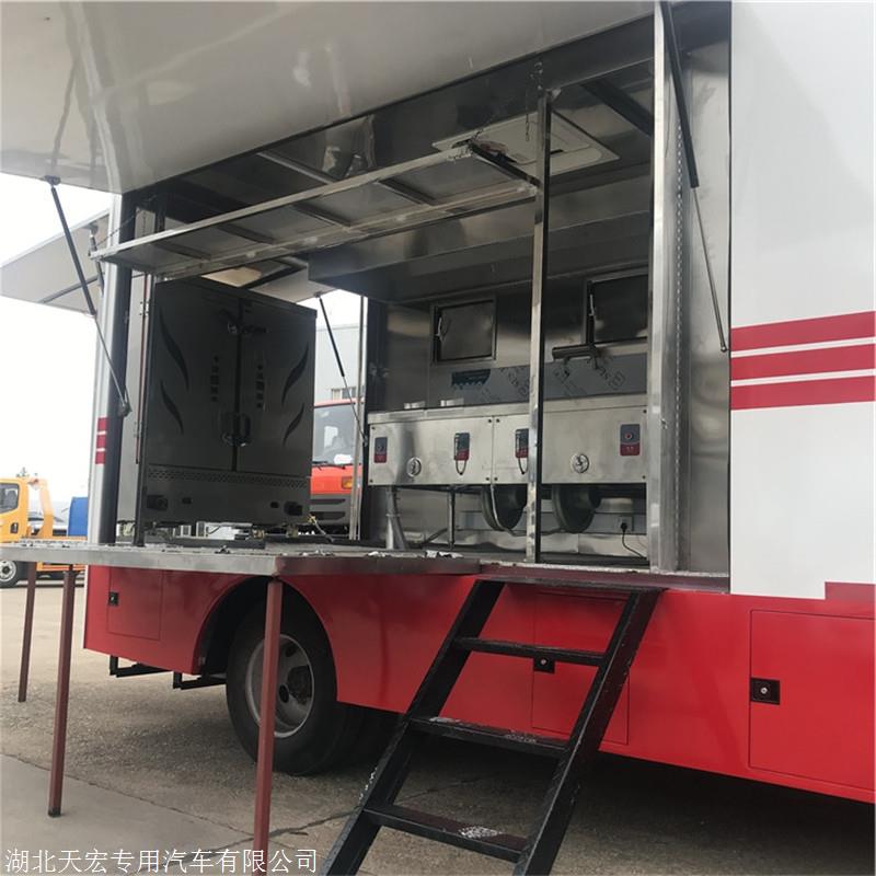 餐车厂家定制 国六柴油移动厨房餐车 东风多利卡