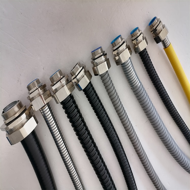 黄铜镀镍软管接头铜镀镍外丝盒接头蛇皮管接头性能特点