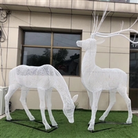 不锈钢镂空鹿雕塑，不锈钢丝编织焊接成型