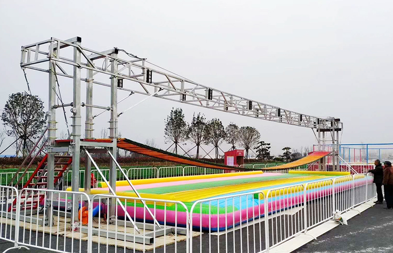 网红桥摇摆桥款户外设备无动力设备景区游乐设备儿童设备