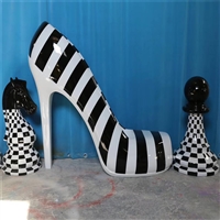 广州高跟鞋雕塑 名图玻璃钢高跟鞋模型 雕塑定制厂