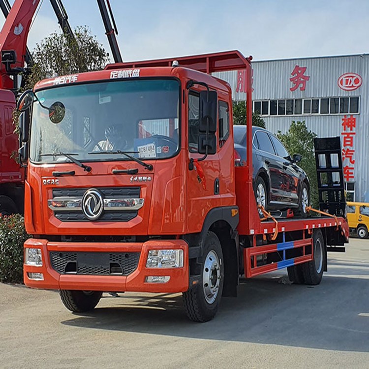 东风多利卡d9平板运输车 板长6米8