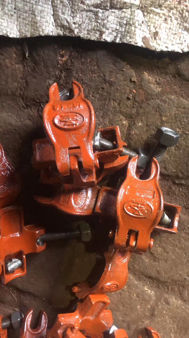 现货发售铸铁扣件 钢管扣件 脚手架扣件 钢管架扣件 直角扣件