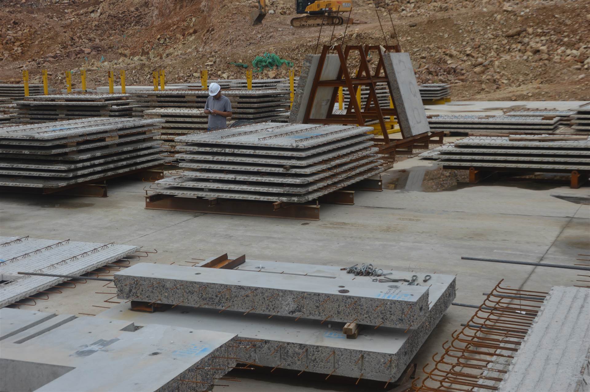 厂家批发pc叠合板混凝土墙板