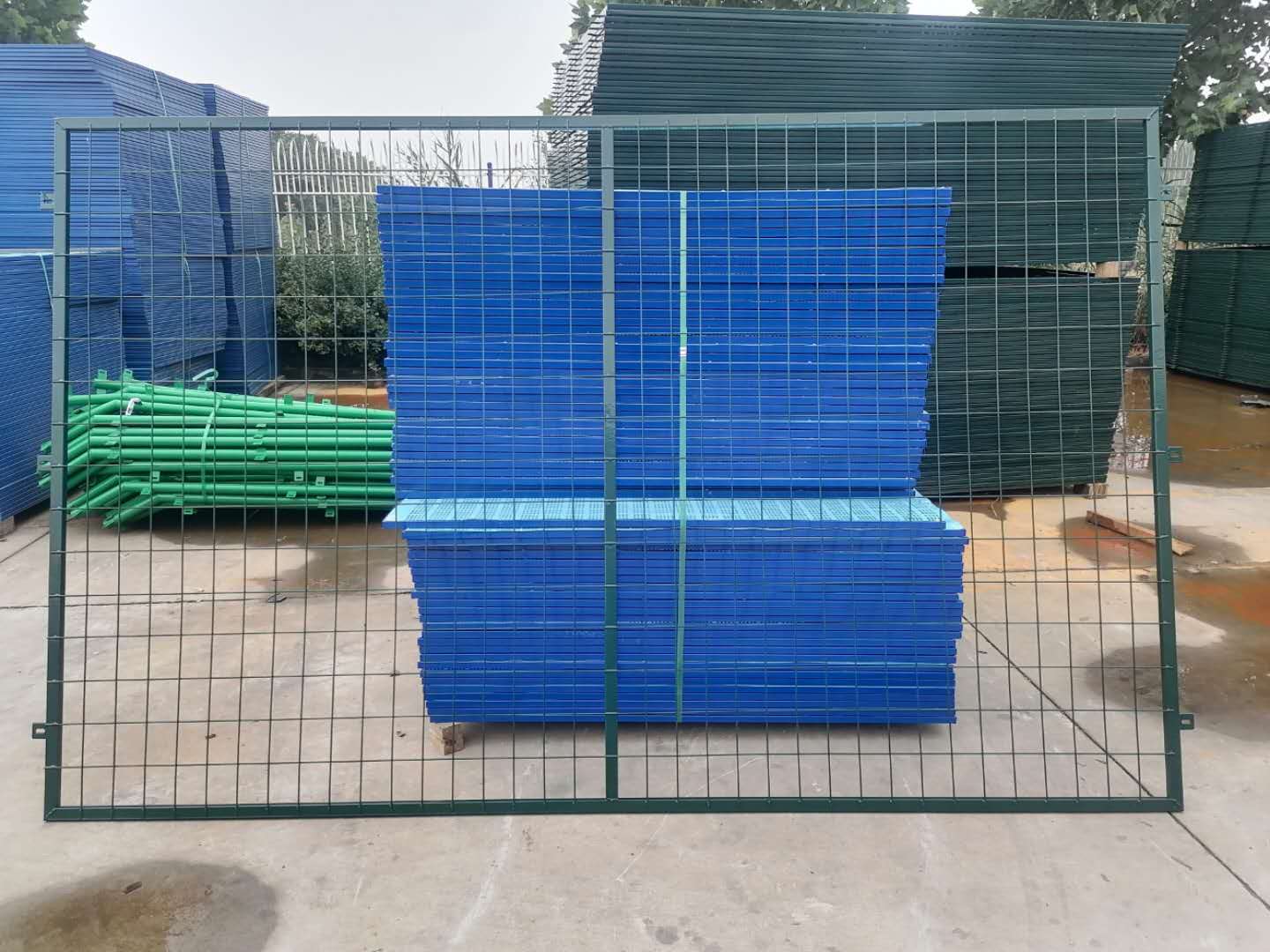 框架护栏网山林防护网旺丰护栏网厂生产