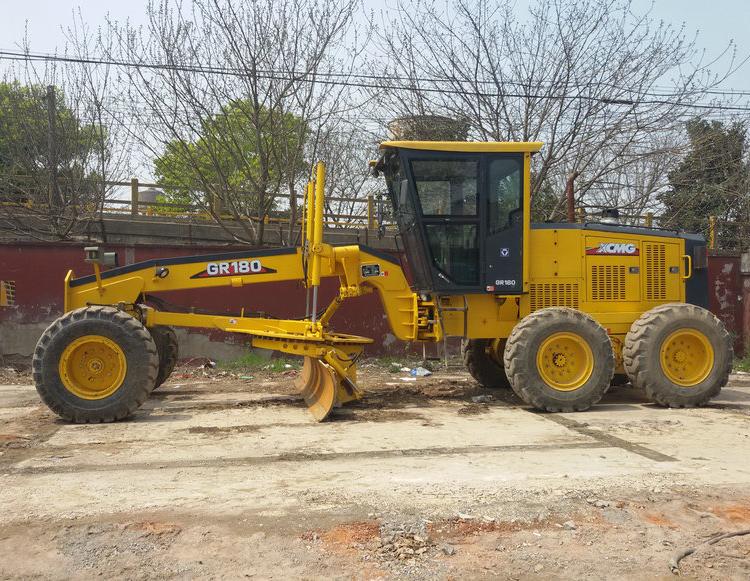 天津柳工418平地机报价