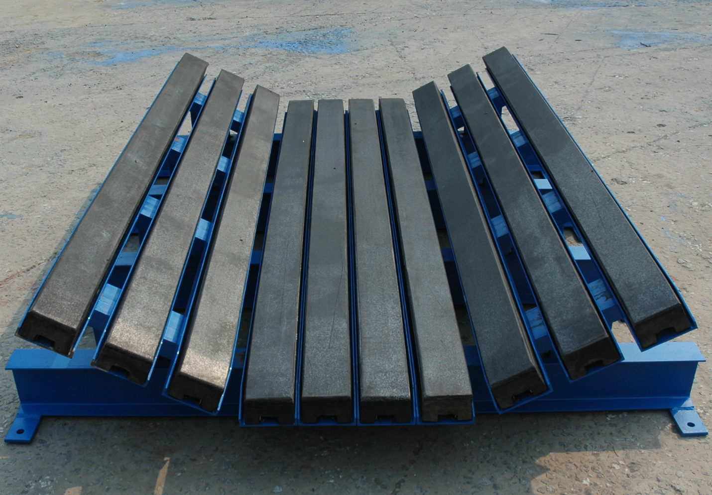 皮带机缓冲床厂家可定制缓冲床80皮带机用缓冲床