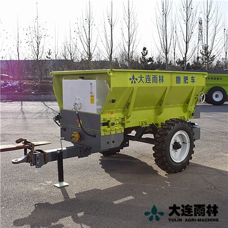撒肥机大连雨林厂家供应 农家粪撒粪车