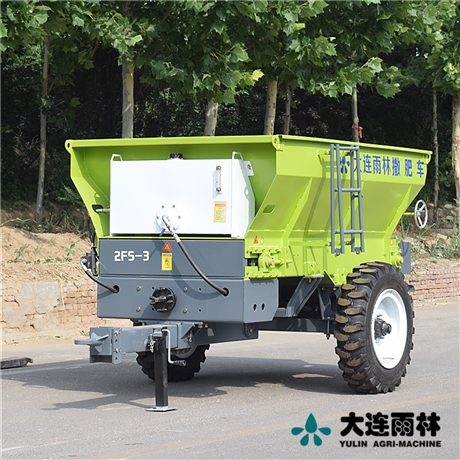 撒肥机大连雨林厂家供应 拖拉机牵引撒粪车