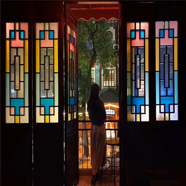 铝合金满洲窗厂家西关铝合金满洲窗