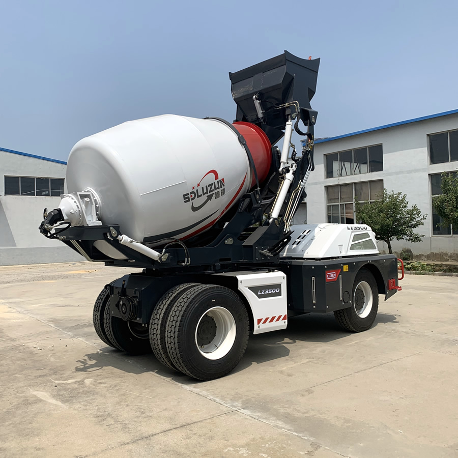 5500型江西水泥自动搅拌车鲁樽牌自动上料多功能搅拌机