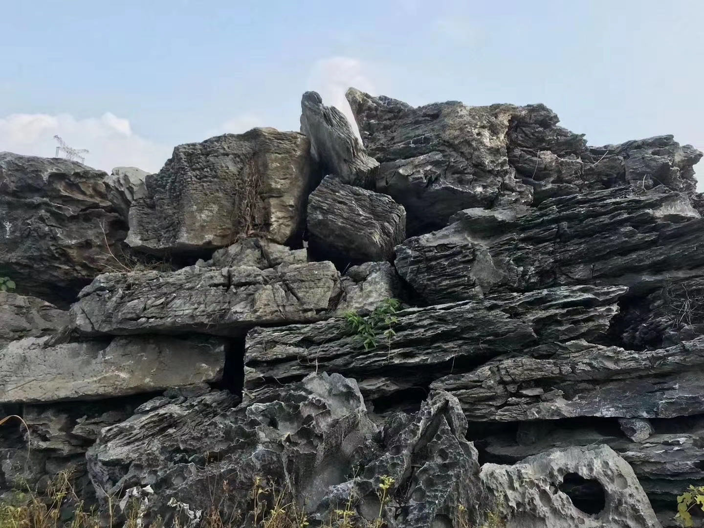 梅州大英石 峰石 叠石 园林设计园林鱼池