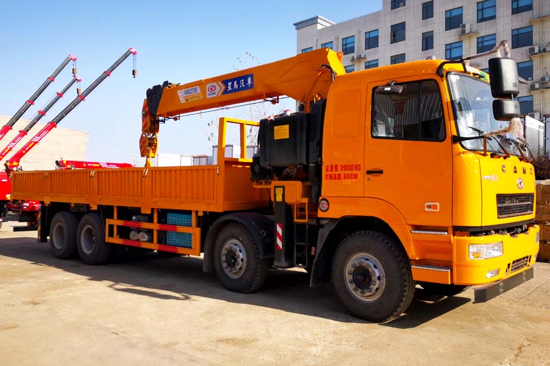 华菱星马16吨随车吊厂家