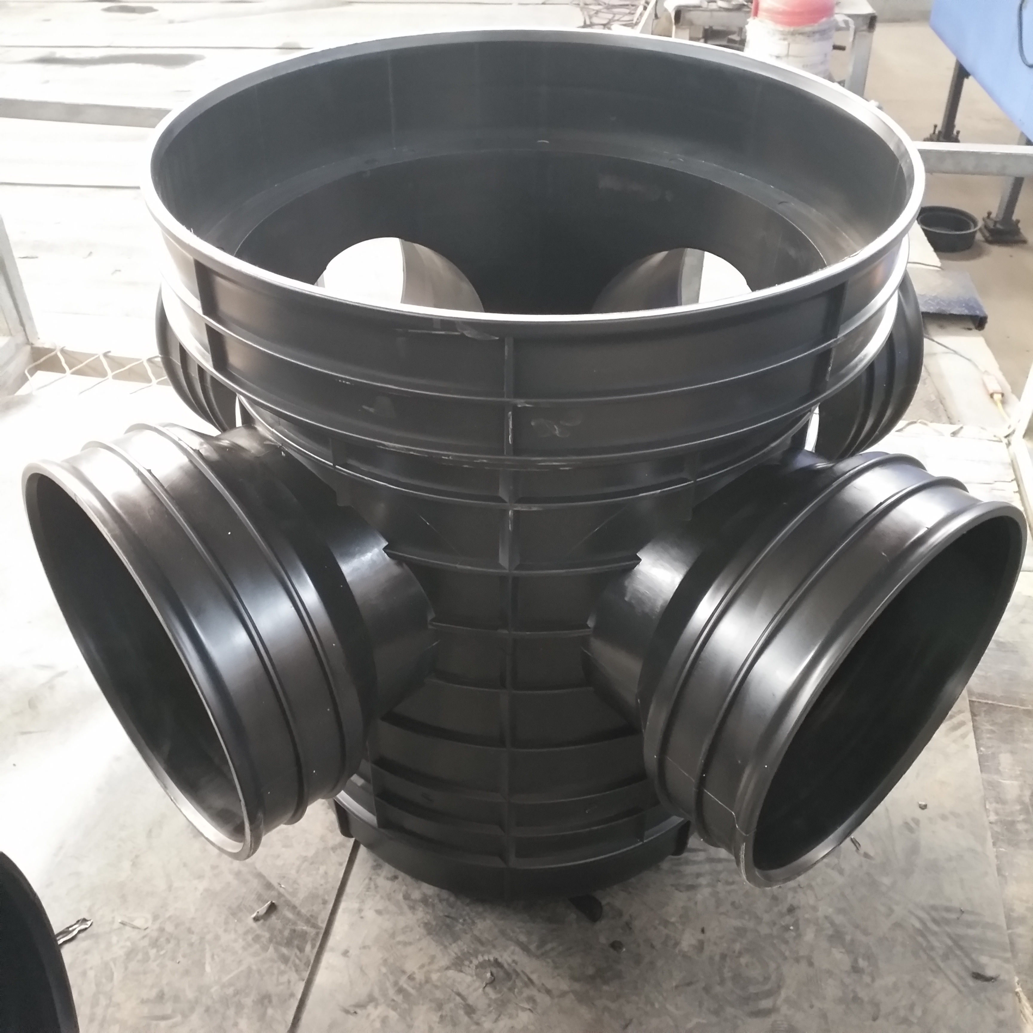 连接国标排污管道塑料雨水污水检查井450井座生产厂家