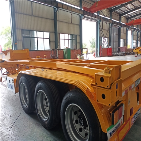 骨架后翻半挂车公告参数