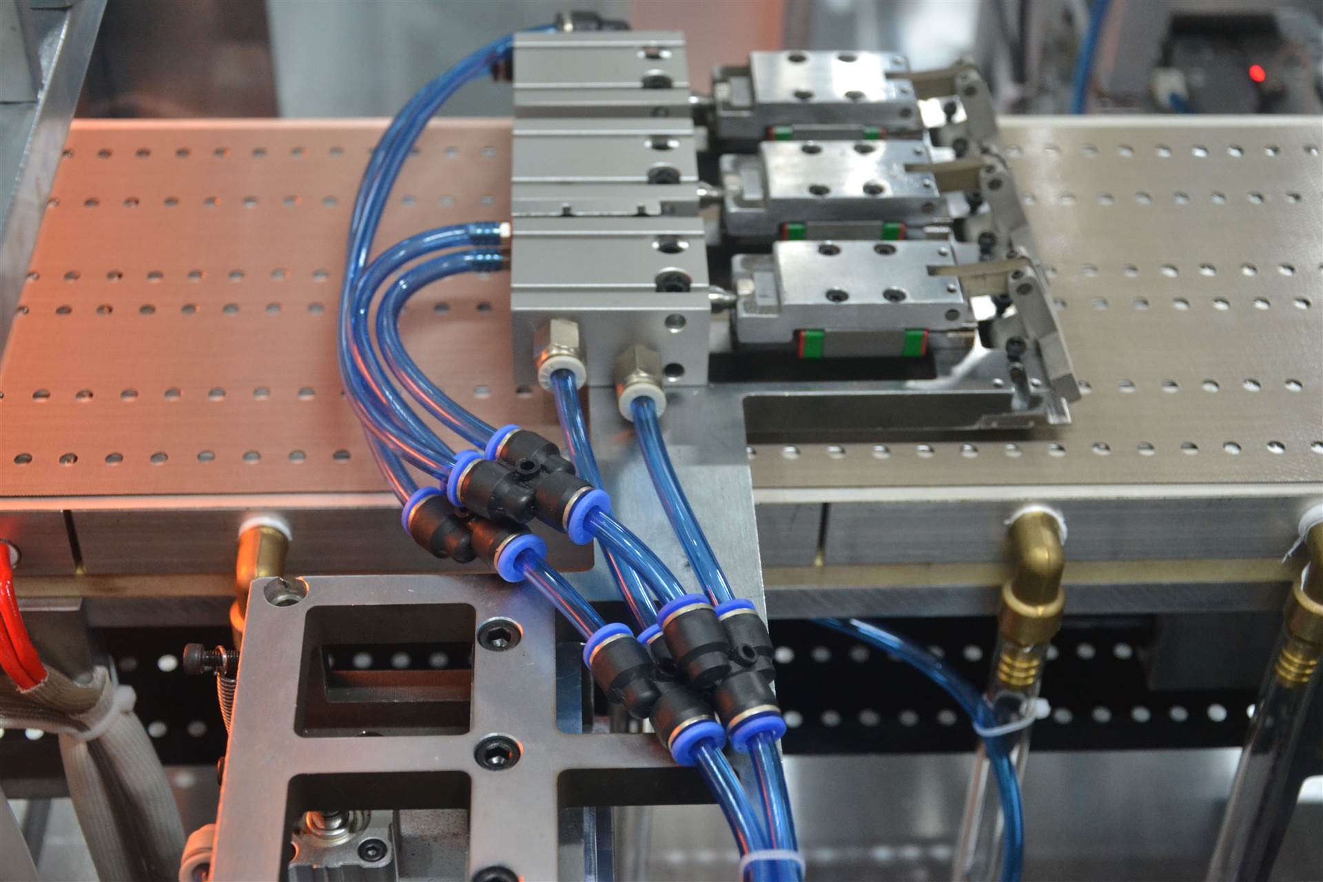 遵化硅片焊机器连锁 红海新 太阳能组件串片机