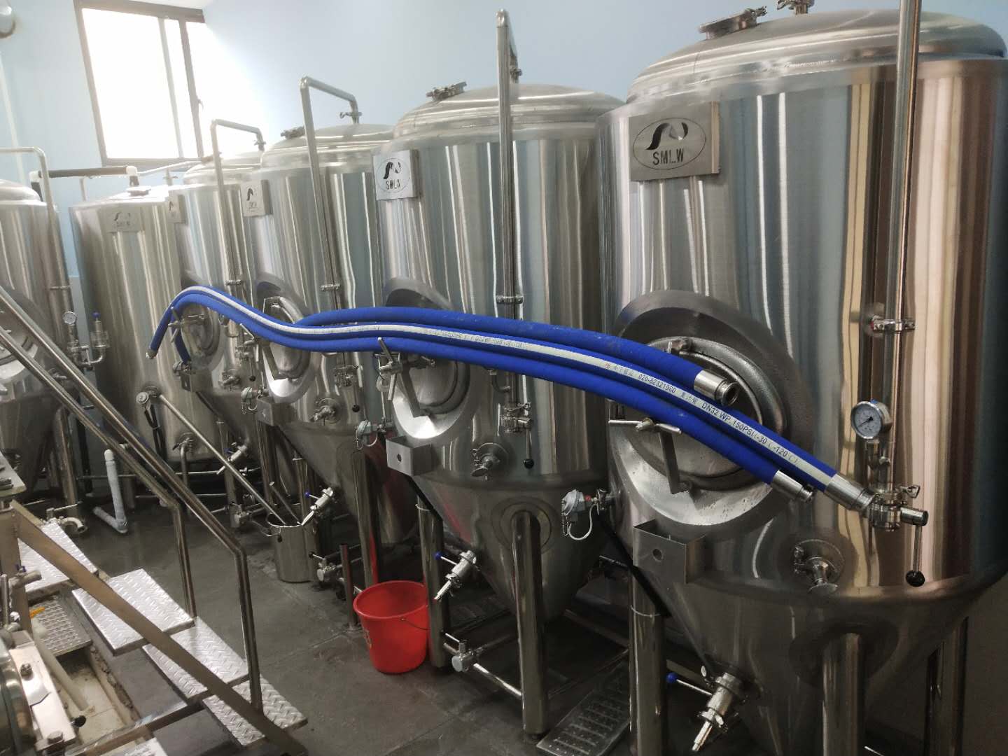 德式精酿啤酒设备,小型精酿啤酒设备厂家排行榜