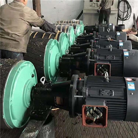 wd型油冷外置式电动滚筒 防爆型可包人字形胶