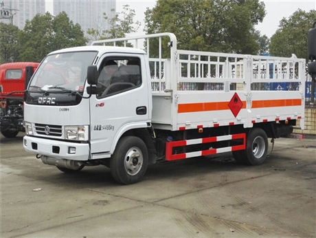 重庆5米2二氧化碳钢瓶运输车代理商