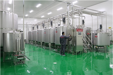 袋装豆奶热灌装加工设备  3000瓶每小时黄豆豆奶饮料生产线